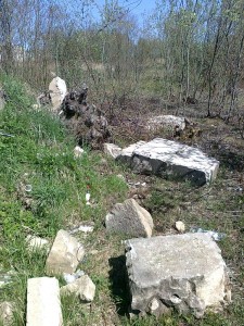 Raciborowice 2012 miejsce po kościele ewangelickim